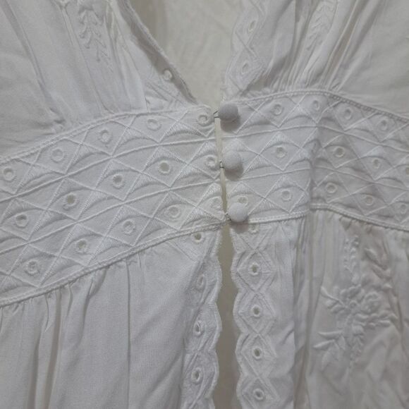 Soft Surroundings Icon Melissani Embroidered Boho Eyelet Tunic & Tank Med White - Picture 10 of 15